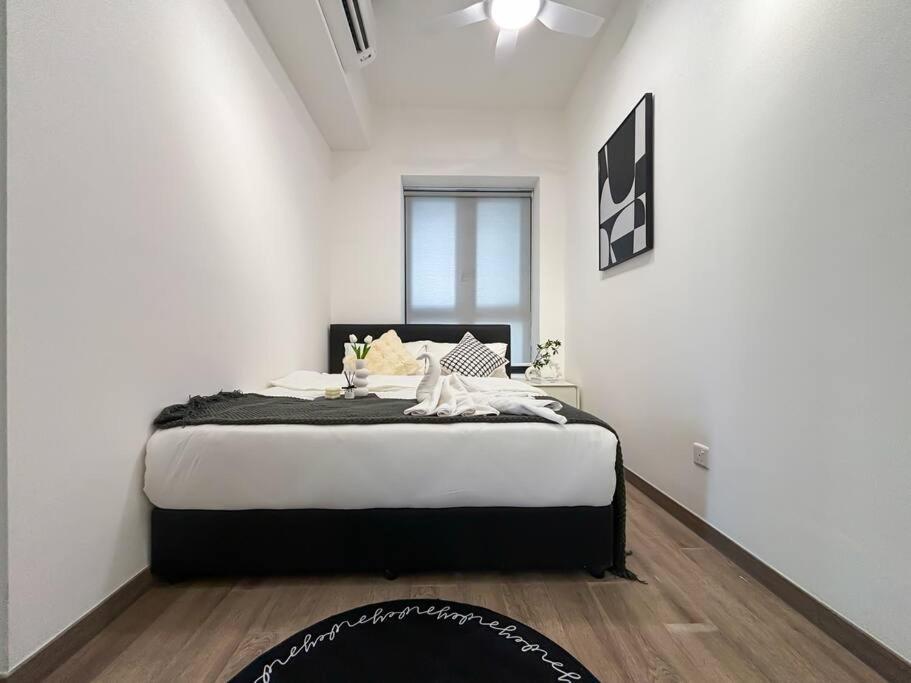 Agile Bukit Bintang Dark Grey Aesthetic Near Trx, Pavilion Appartement *